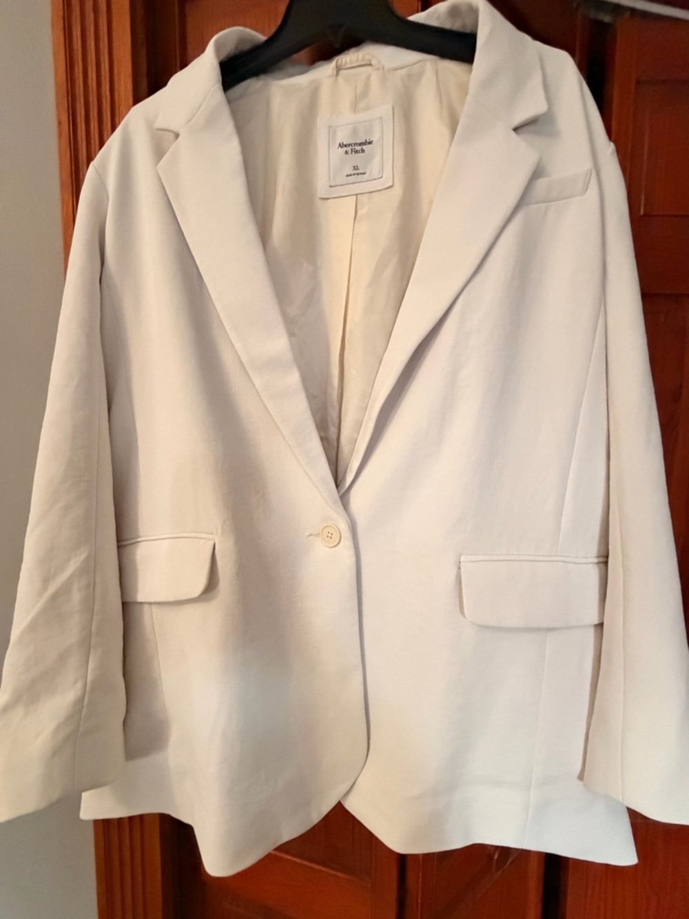 Abercrombie & Fitch Off-White Single-Button Blazer